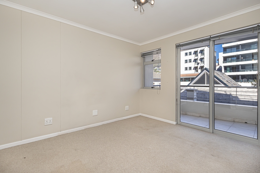 To Let 2 Bedroom Property for Rent in Sea Point Western Cape